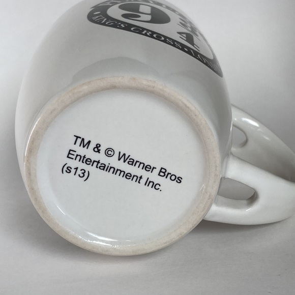 Harry Potter Platform 9 3/4 mug - Picture 3 of 6